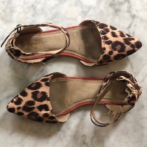 Old Navy leopard flats